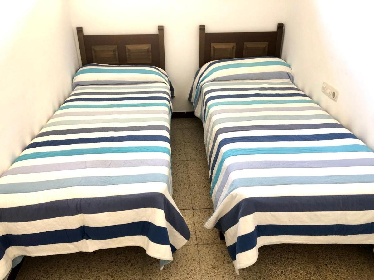 Port Sotavent 2C - Apartamento En La Marina De Empuriabrava - Piscina Comunitaria, - Parking - Vistas Al Canal - Cerca Centro Y Playa Buitenkant foto