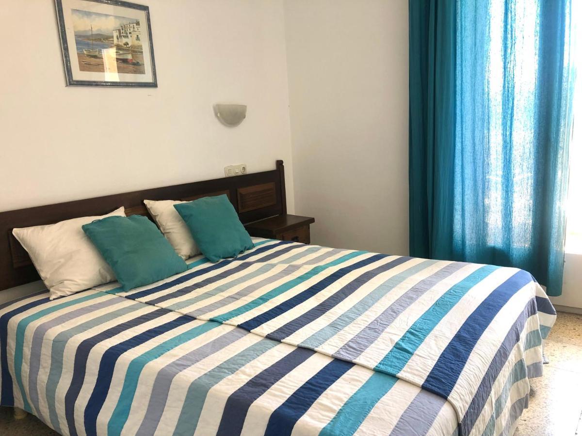 Port Sotavent 2C - Apartamento En La Marina De Empuriabrava - Piscina Comunitaria, - Parking - Vistas Al Canal - Cerca Centro Y Playa Buitenkant foto